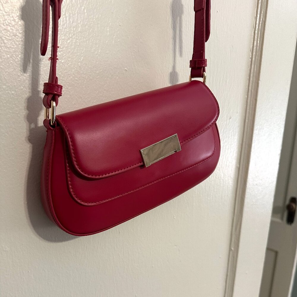 Anthropologie Red Faux Leather Crossbody Bag – Chic, Versatile Style